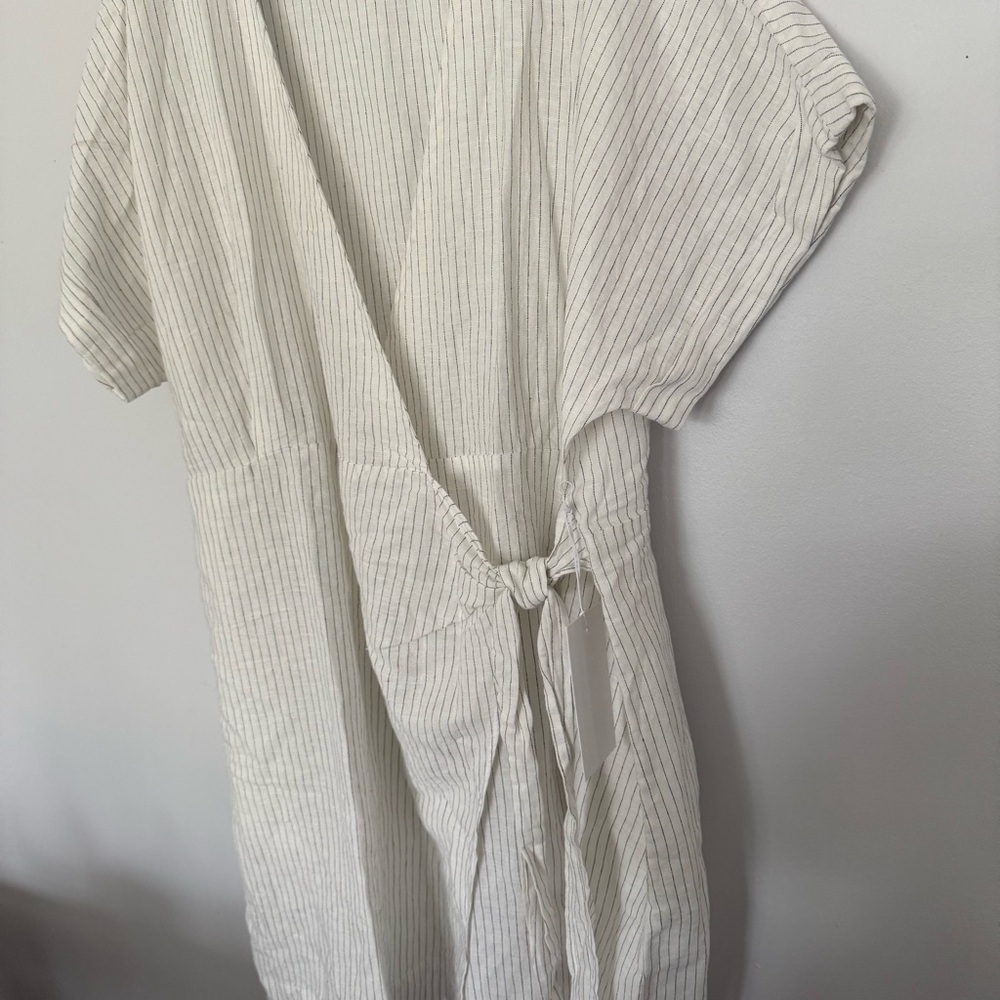 Hudson North White Striped Dress - Picture 4 of 9